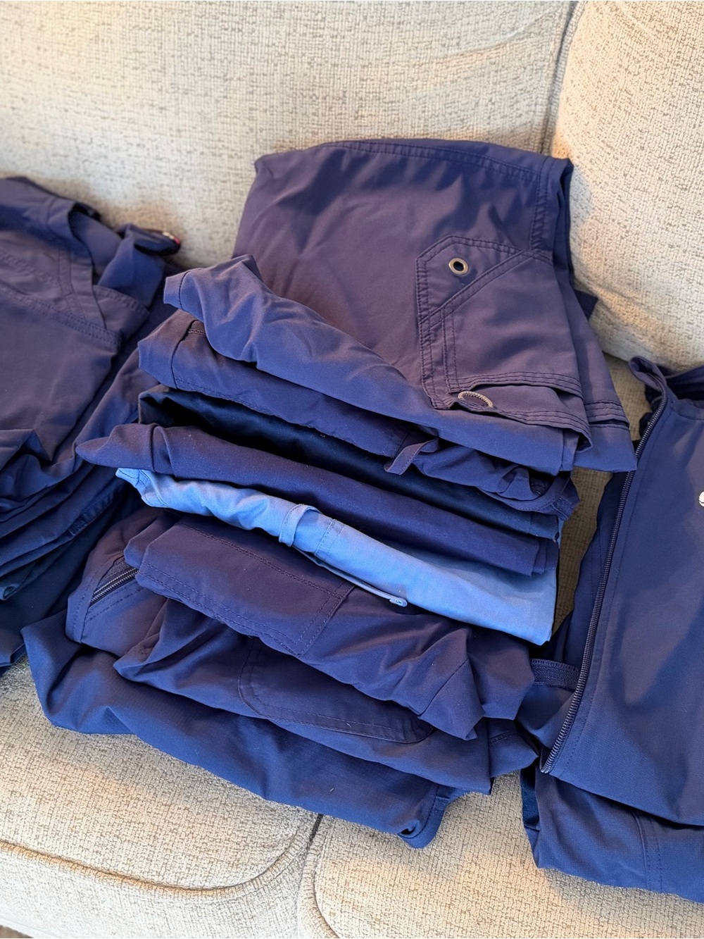 Big Scrub Lot! Mostly Cherokee Iflex. Entire work wardrobe - 20 items! S/M